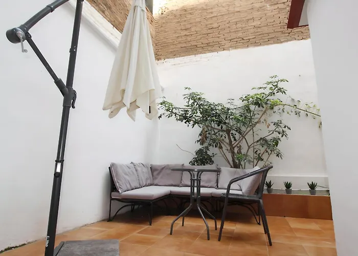 Apartment Increible Con Terraza Al Lado De Torres De Quart