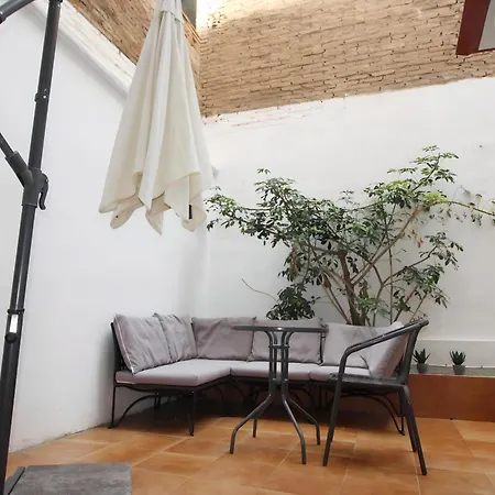 Apartamento Increible Con Terraza Al Lado De Torres De Quart